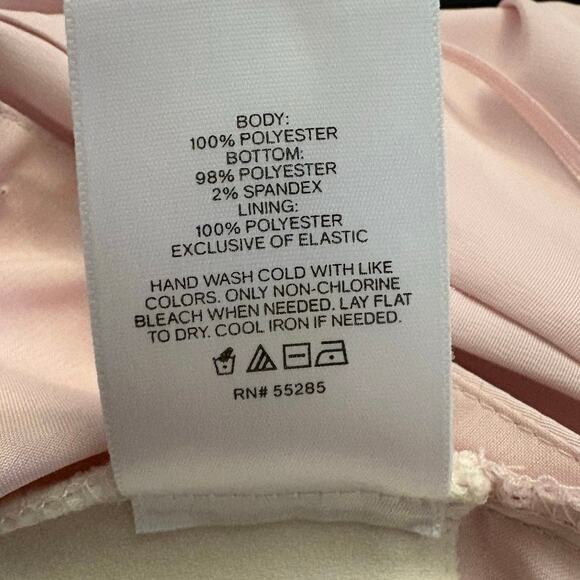 Express Cream Jumpsuit With Large Pink Bow NEW M Holiday Outfit Cocktail Party - Picture 11 of 11